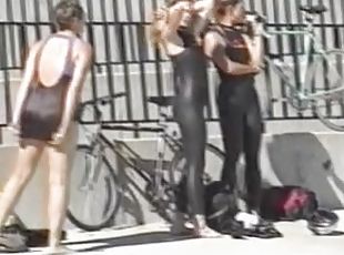 Cute bicycle riders are showing their candid latex butts 07zx