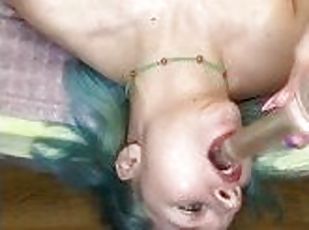 Amazing Girl with Big Titis Wants to get Fucked in Her Mouth