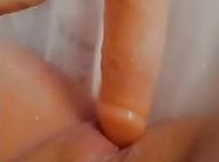 Creamy pussy juice from cumming