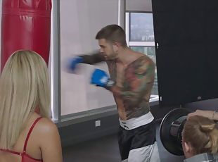Blonde photographer cannot say no to mma fighter