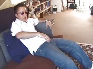 Johnny is back, and this time in a neat polo shirt and sunglasses. He calms down quickly and goes into solitude. After oiling his cock, Johnny stro...