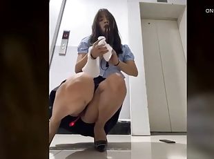 Sexy 18 year old Asian babe