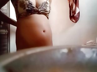 Desi College Girl Is Bathing In Bathroom (hot 19y Old Girl Scandel) Part-2